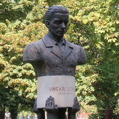 József Ungár